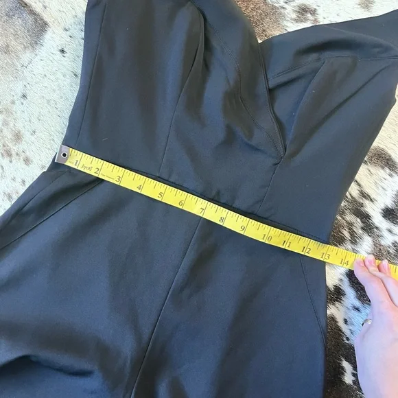 HOUSE OF CB Black Bella Jumpsuit Off The Shoulder Size Small - Picture 9 of 12